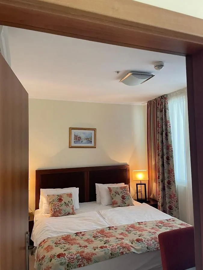 Sunset Resort-Pomorie Sp Apartments